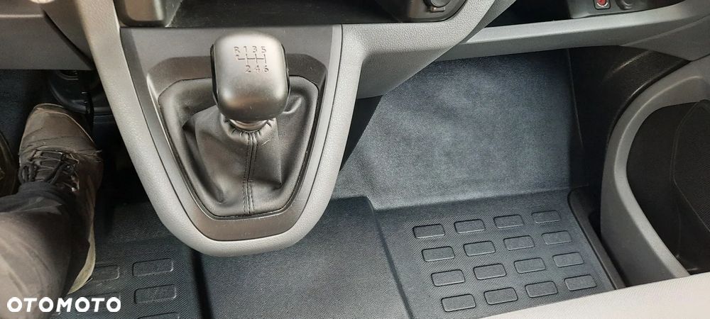 Peugeot Expert L3 1.5 - 13