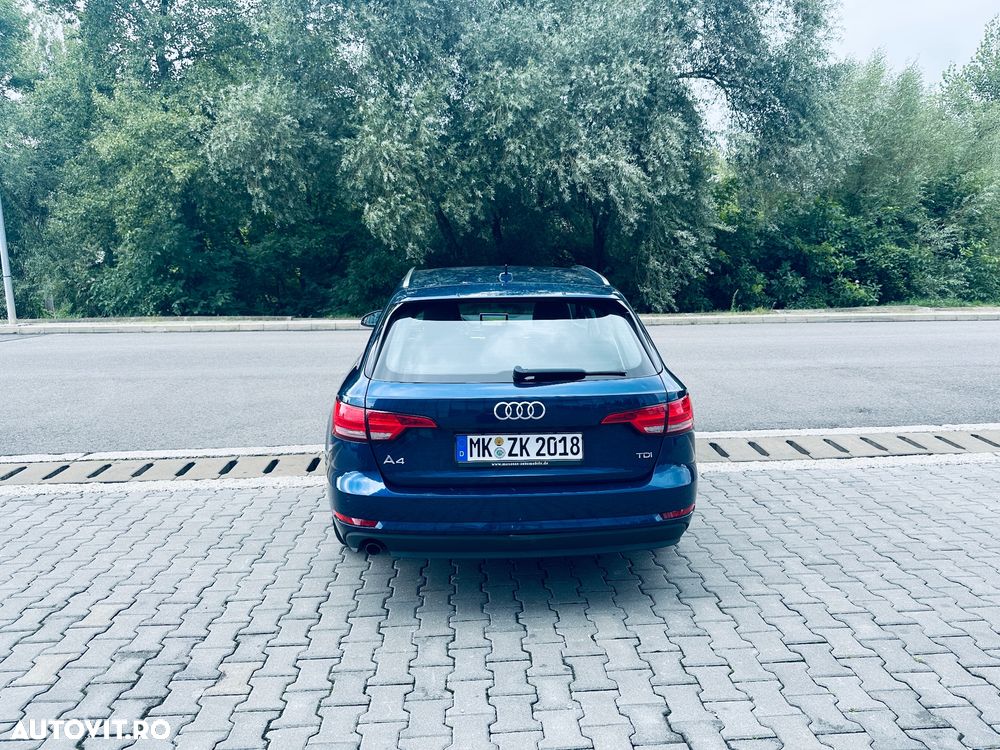 Audi A4 Avant 2.0 TDI S tronic Sport - 11