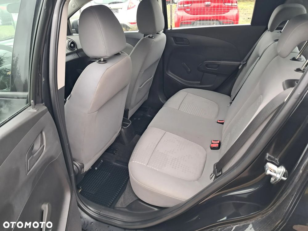 Chevrolet Aveo 1.2 LS+ - 18