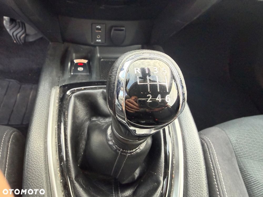 Nissan X-Trail 1.6 dCi ALL-MODE 4x4i 360 - 25