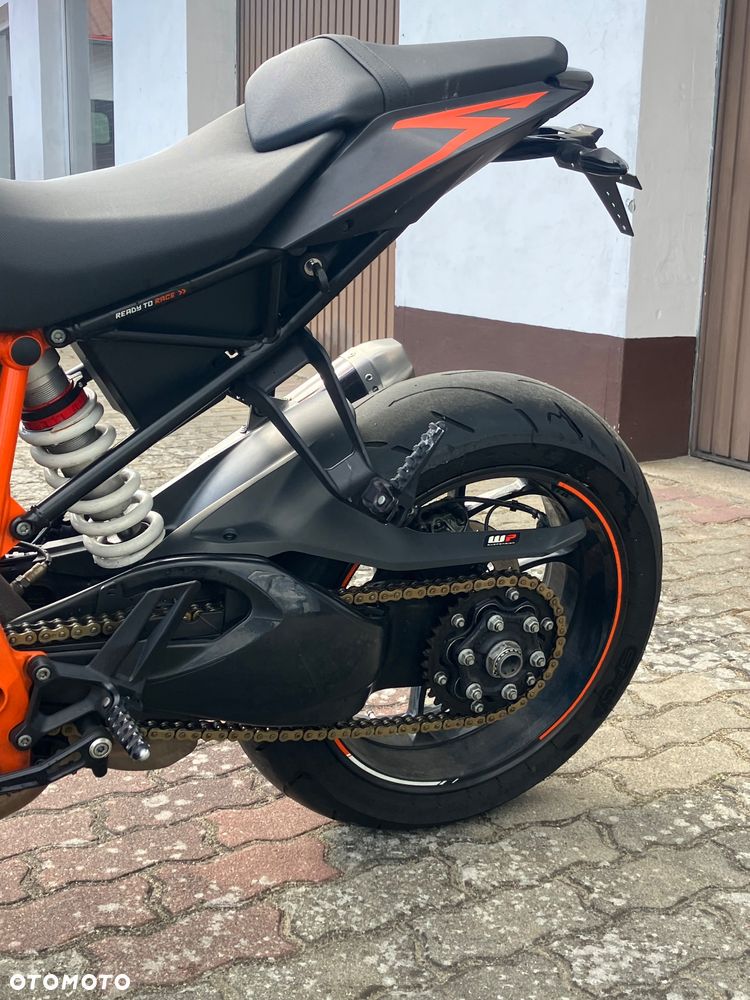 KTM Super Duke - 10