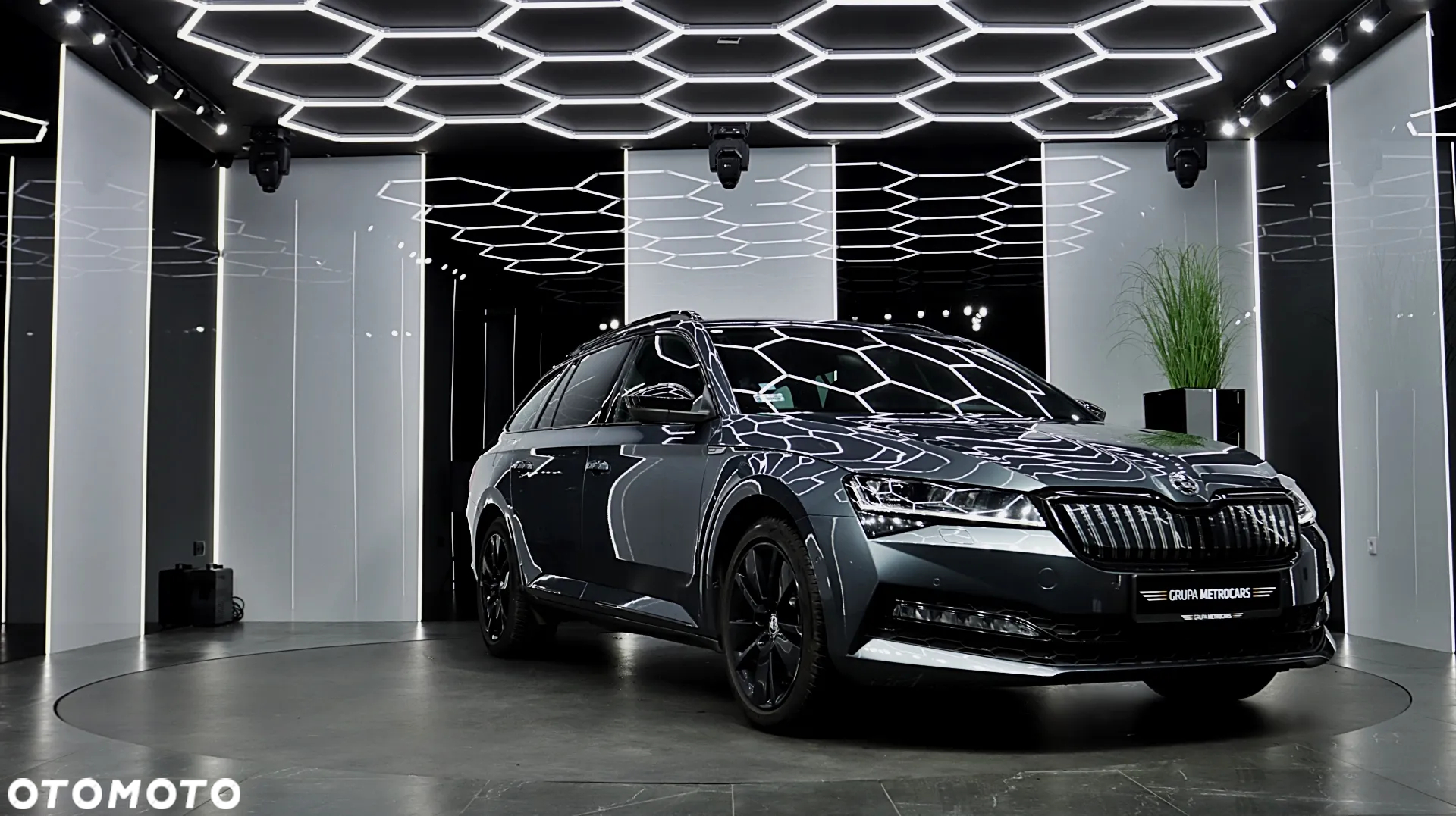 Skoda Superb 1.4 TSI Plug-In Hybrid Sportline DSG - 12