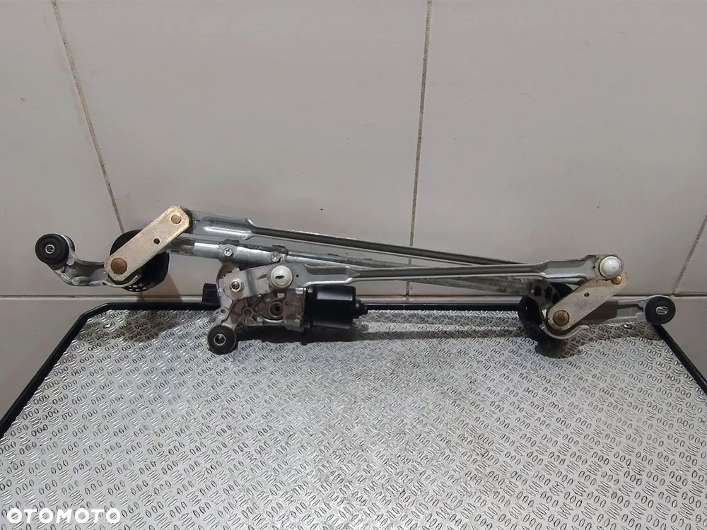 Mechanizm szyby przód Nissan Navara R 2017 nr 288004KJ0A - 4