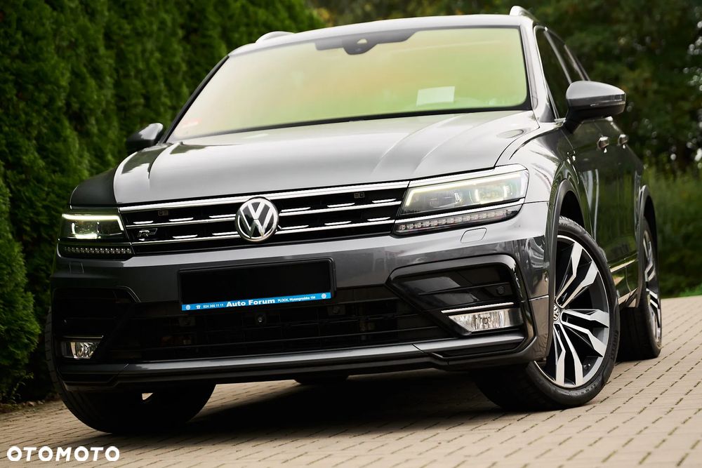 Volkswagen Tiguan - 1