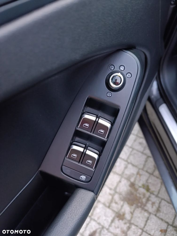 Audi A4 Avant 2.0 TDI S tronic - 15