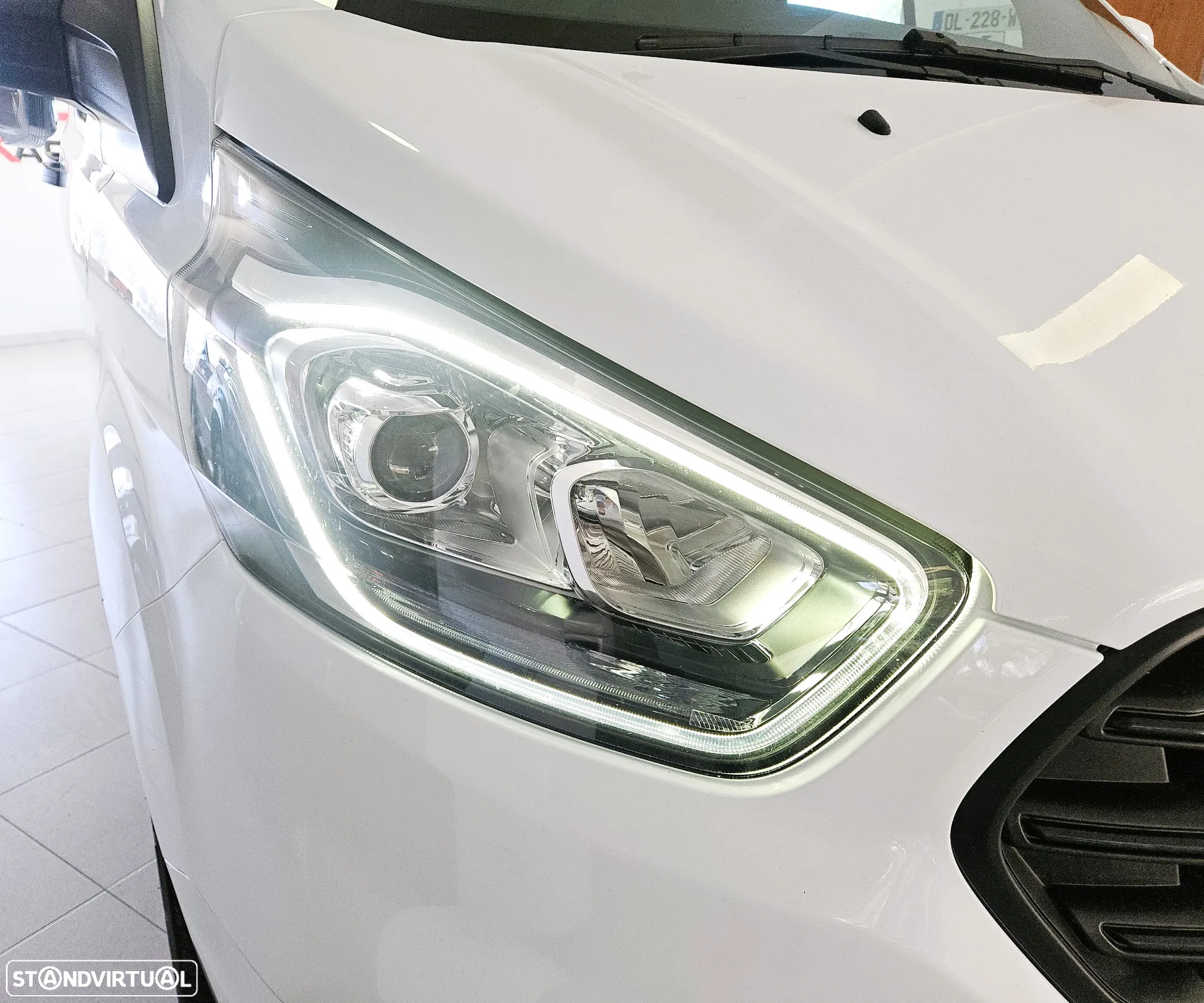Ford Transit Custom Maxi Longa - 11