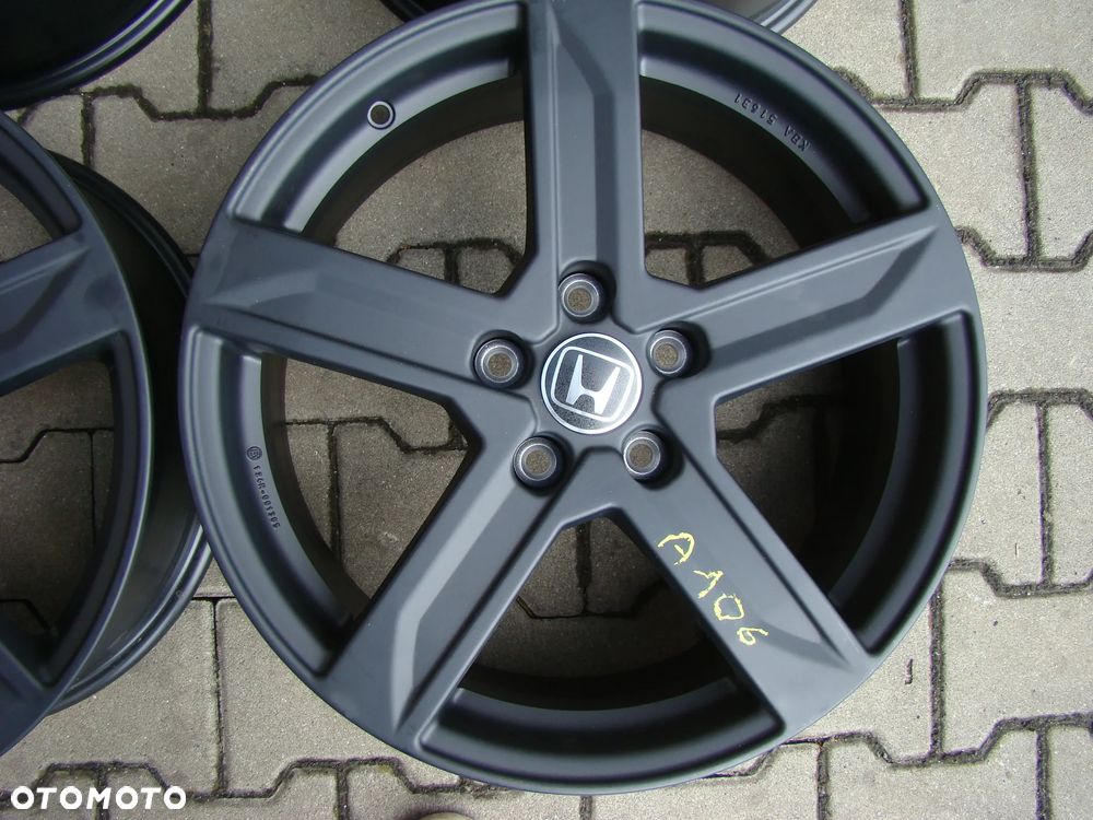 a106 5x114,3 Honda Accord Civic CR-V HR-V ZR-V Element 7,5jx18 - 4