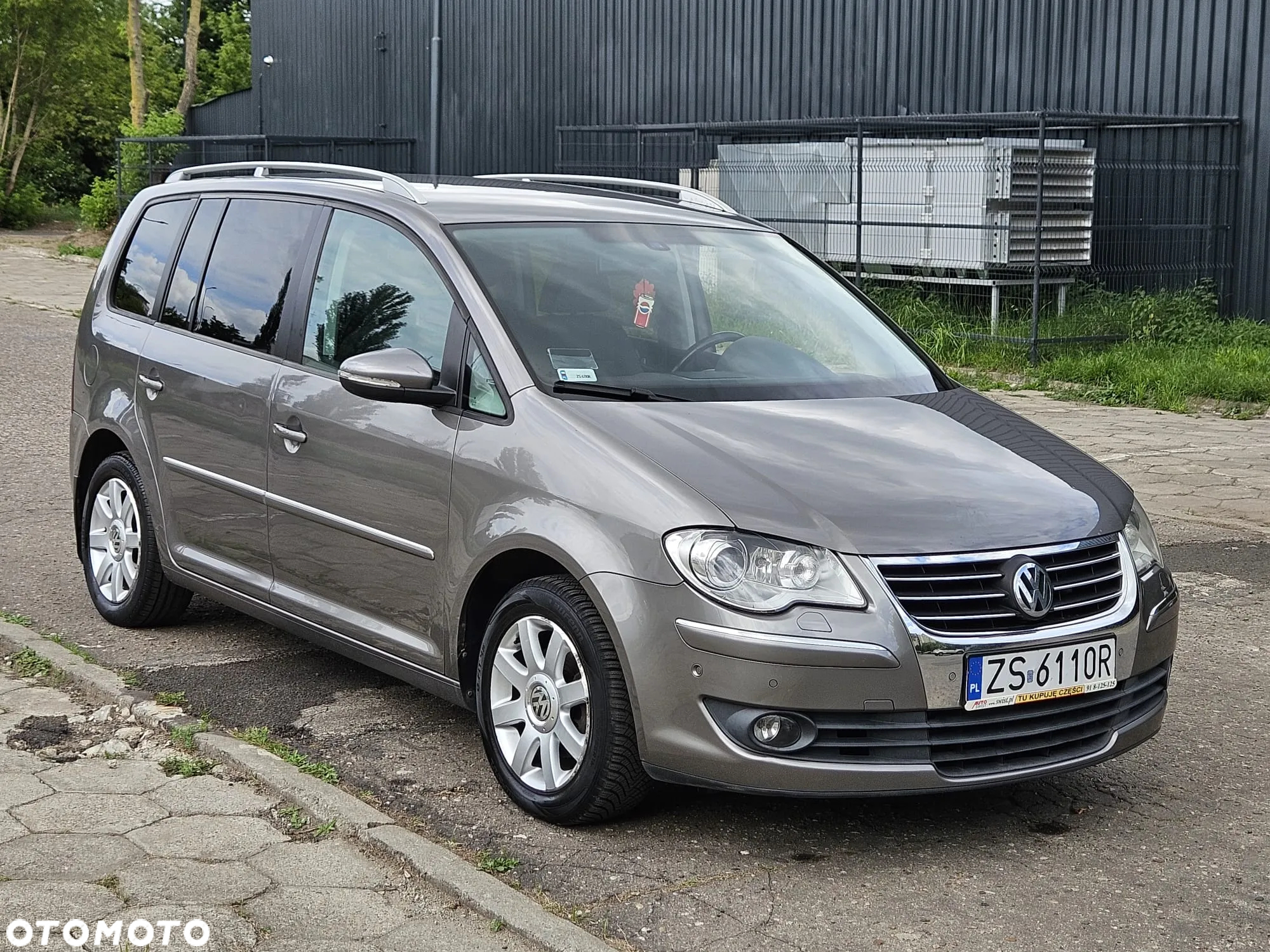Volkswagen Touran 1.4 TSI Highline - 36