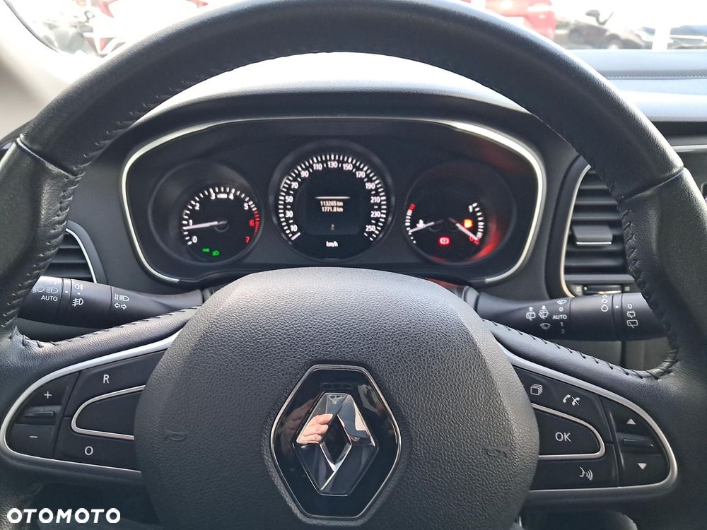 Renault Megane 1.6 SCe Zen - 26