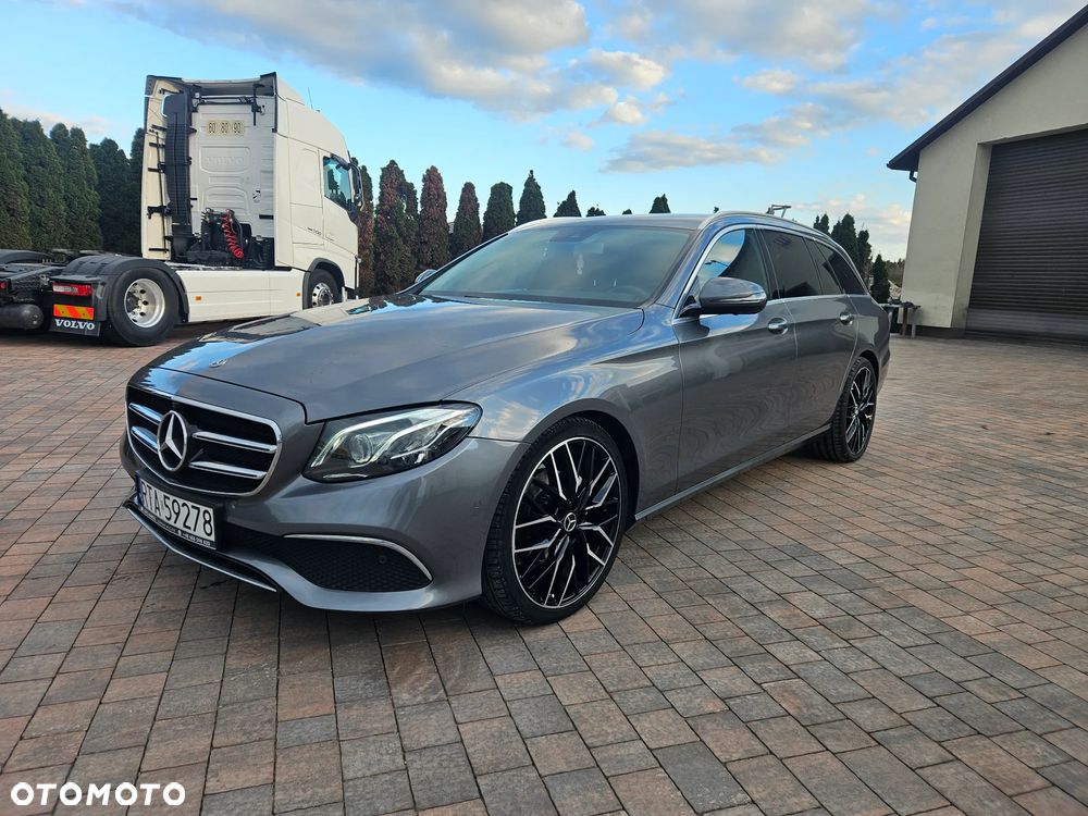 Mercedes-Benz Klasa E 200 d 9G-TRONIC Exclusive - 1