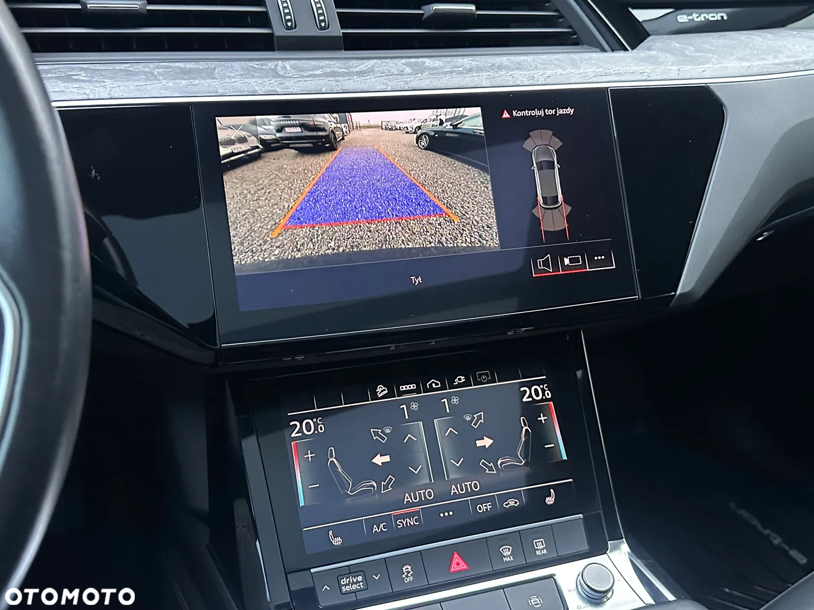 Audi e-tron 55 Quattro S Line - 9
