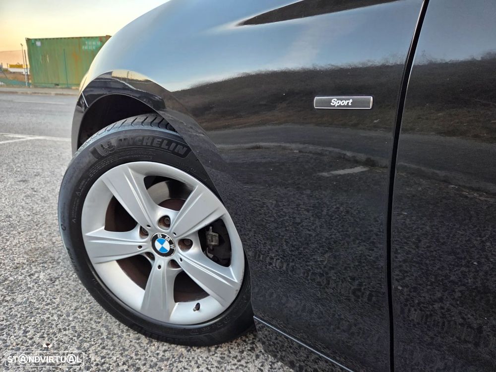 BMW 116 d EDynamics Line Sport - 14