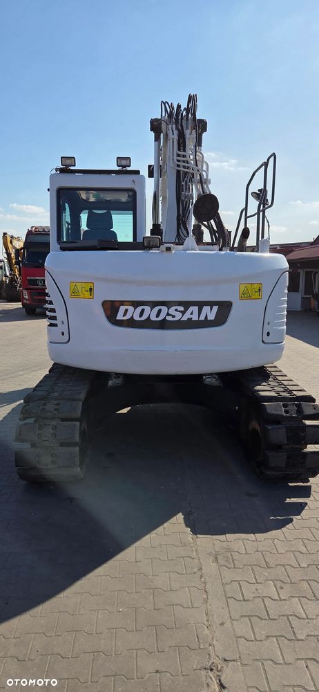 Doosan <<Doosan DX140LCR, 2015r, pług, ramie 3xłamane, 2 łyżki, z Niemiec!>> - 7