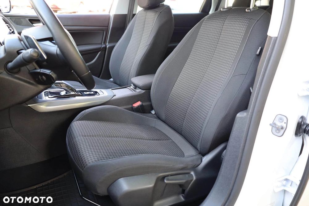 Peugeot 308 1.5 BlueHDi Active S&S EAT8 - 32