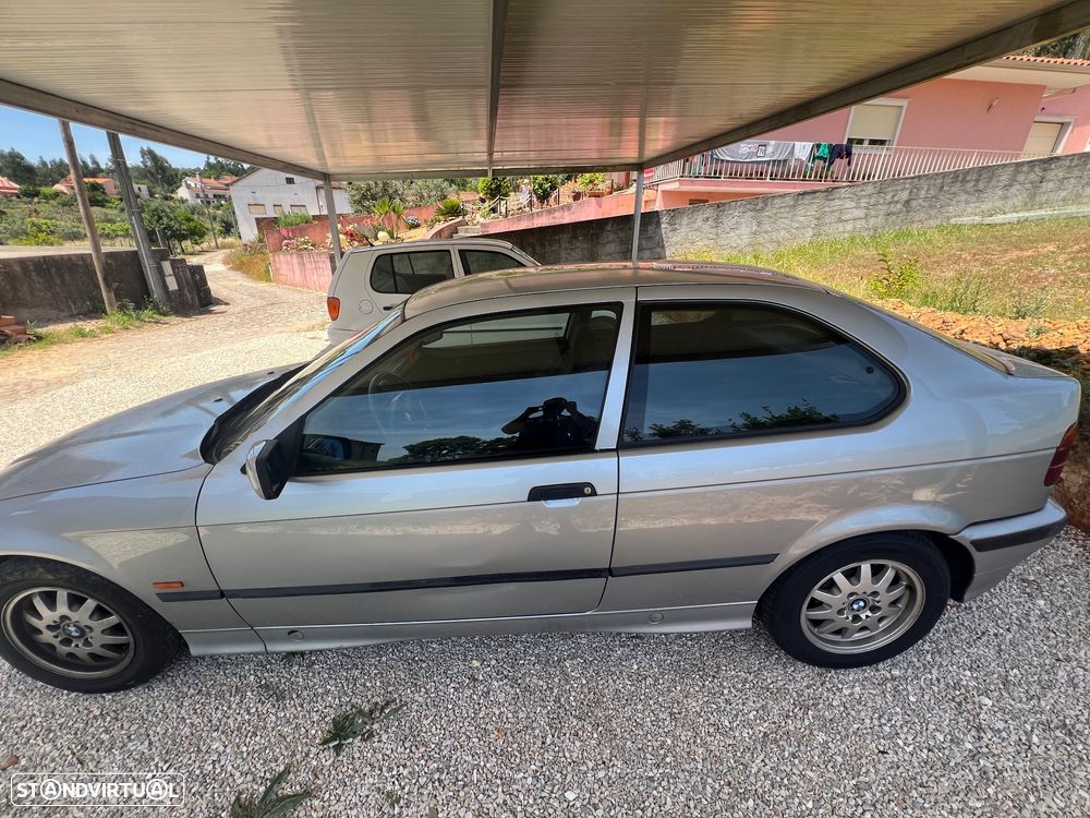 BMW 318 tds Compact - 4