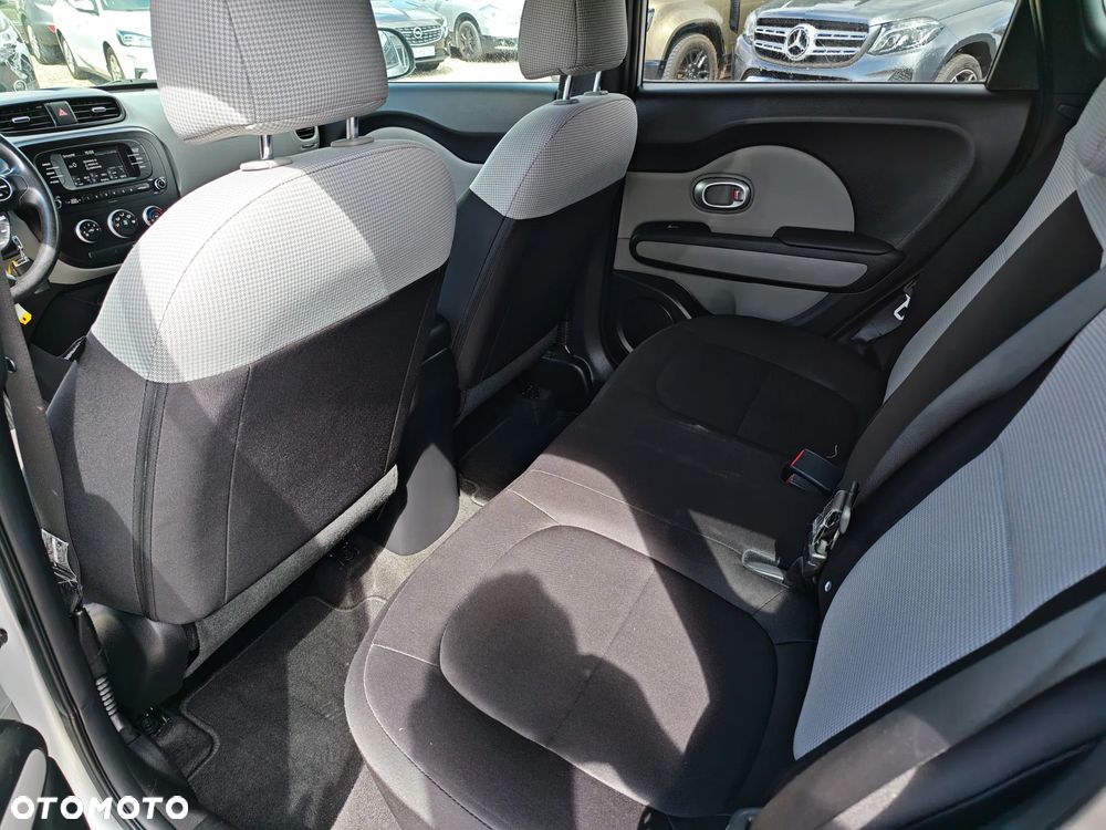 Kia Soul 1.6 GDI L - 23