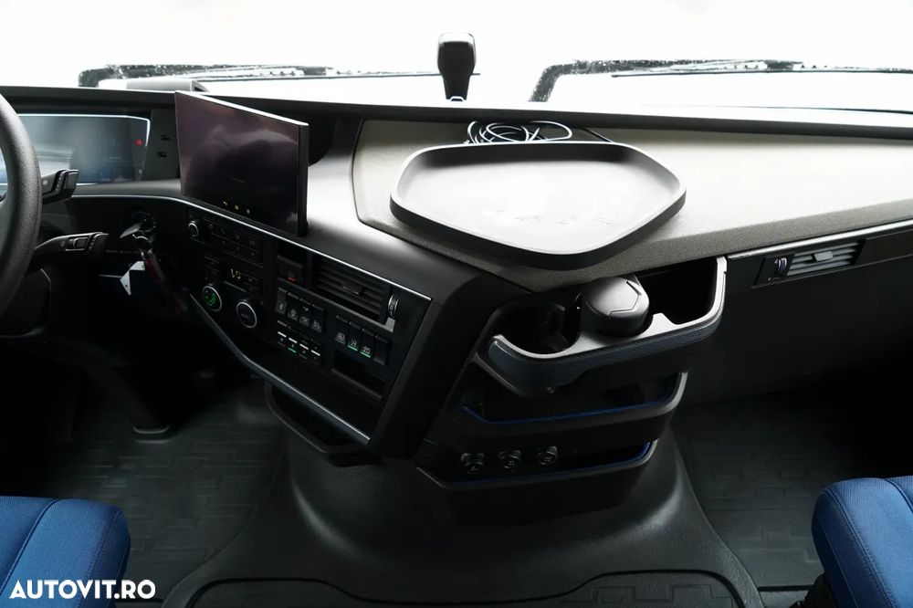 Volvo FH 460 / I-PARK COOL / I SAVE / 2023 - 30
