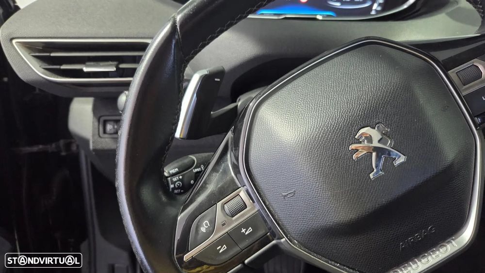 Peugeot 3008 1.5 BlueHDi Allure EAT8 - 38