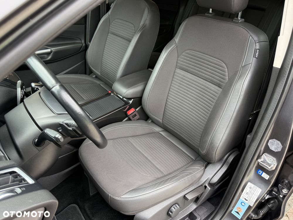 Ford Kuga 2.0 TDCi 4WD Titanium Plus - 17