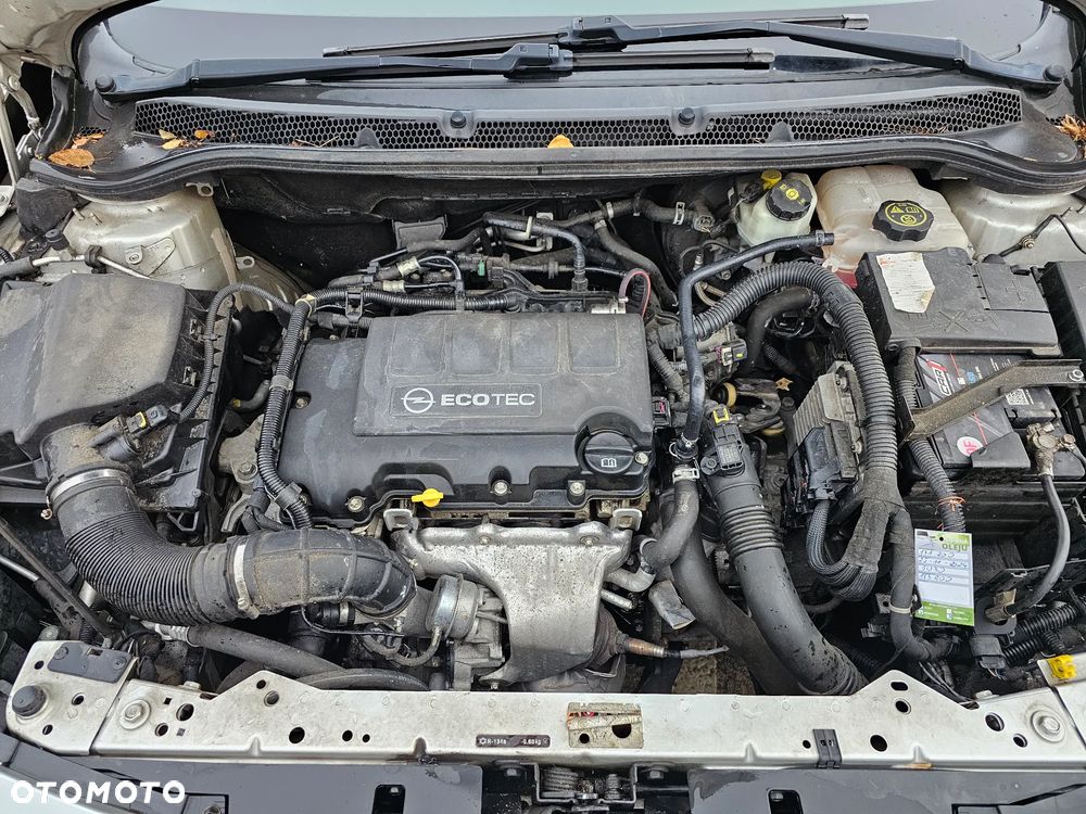 Opel Astra 1.4 Turbo Active - 27