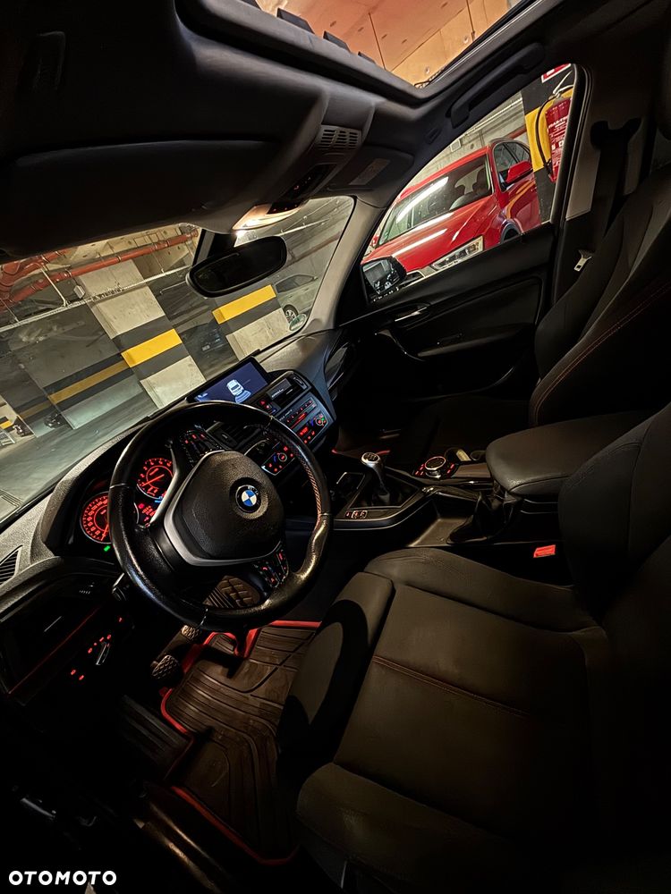 BMW Seria 1 116i Sport Line - 9