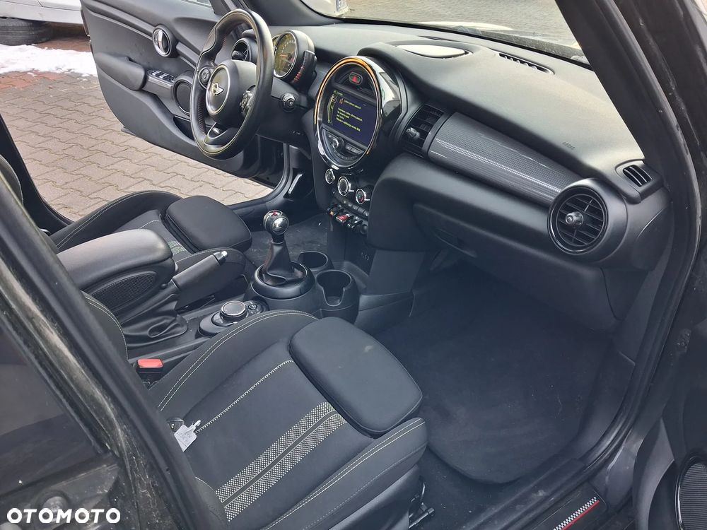 MINI Cooper D 60 Years - 16