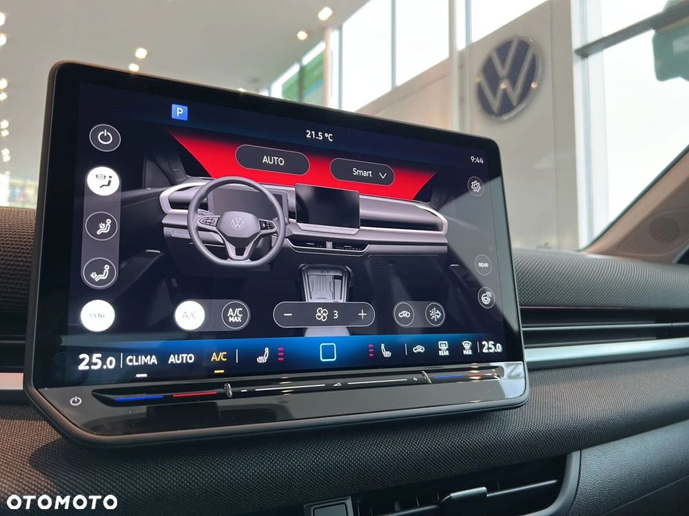 Volkswagen T-Roc - 19