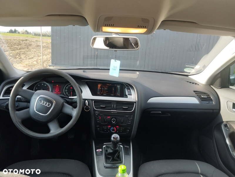 Audi A4 Avant - 6