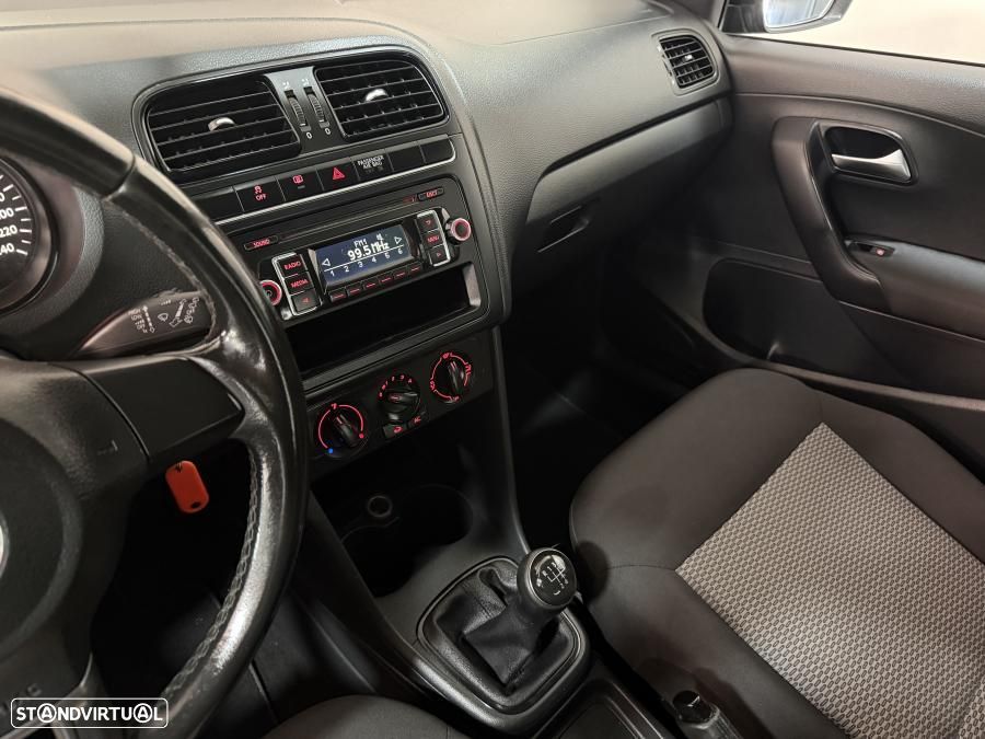 VW Polo 1.2 TDi BlueMotion - 14