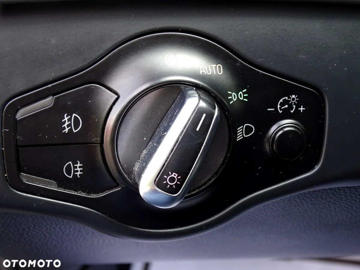 Audi A4 2.0 TDI - 10