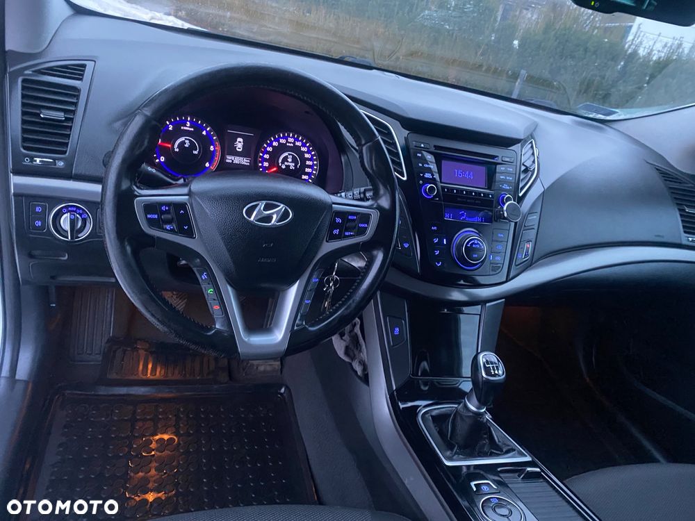Hyundai i40 1.7 CRDi Comfort - 4