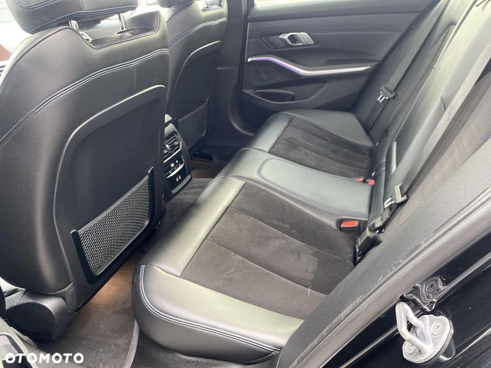 BMW Seria 3 - 21