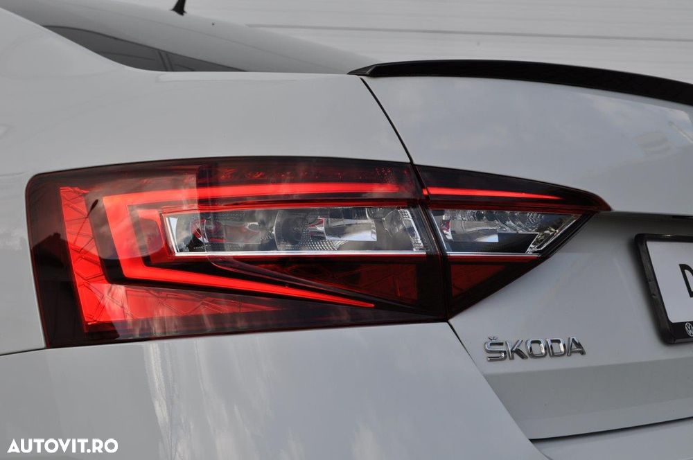 Skoda Superb 2.0 TDI DSG 4X4 Laurin & Klement - 13