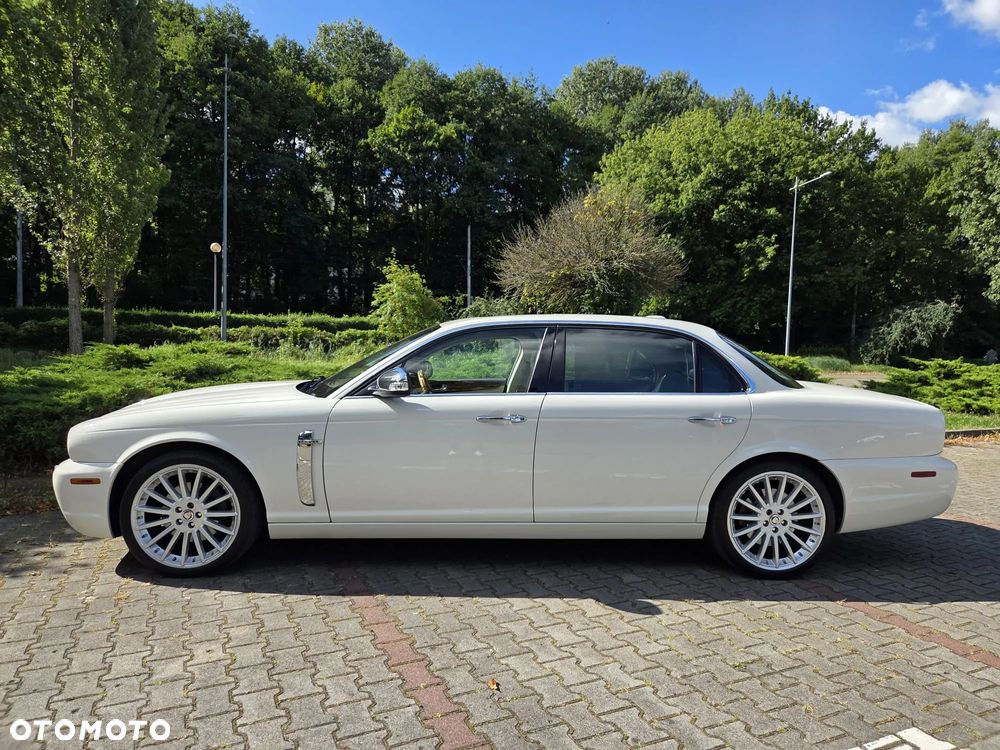 Jaguar XJ XJ8 4.2 LWB - 4