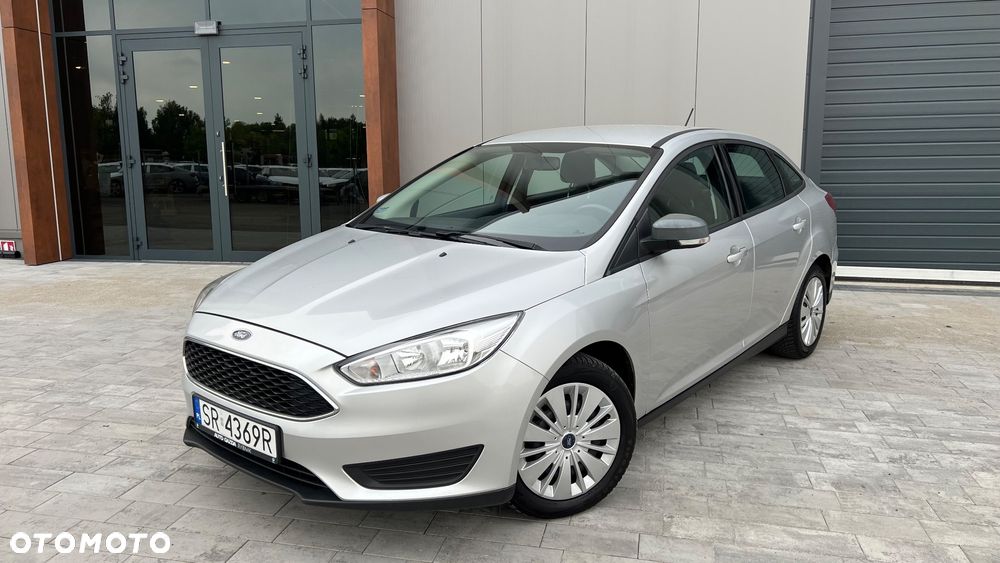 Ford Focus 1.6 Trend - 4