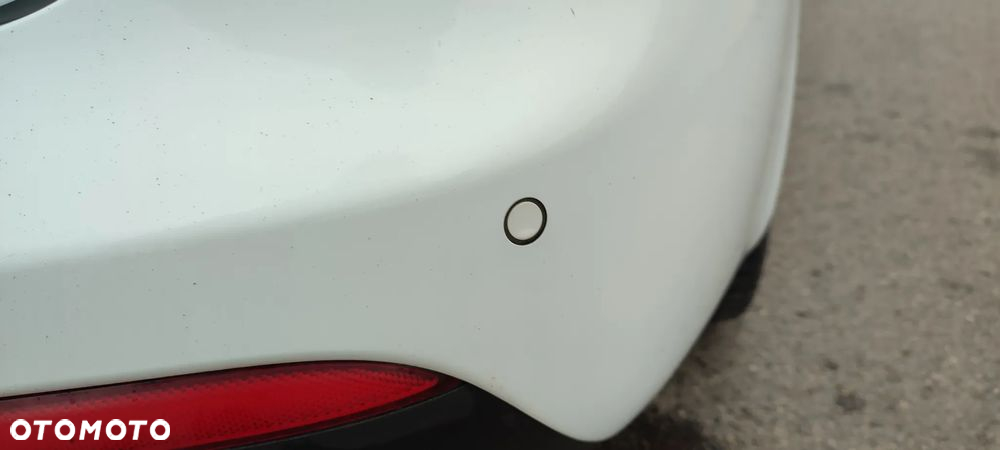 Kia Ceed Cee'd 1.6 GDI L Business Line - 13