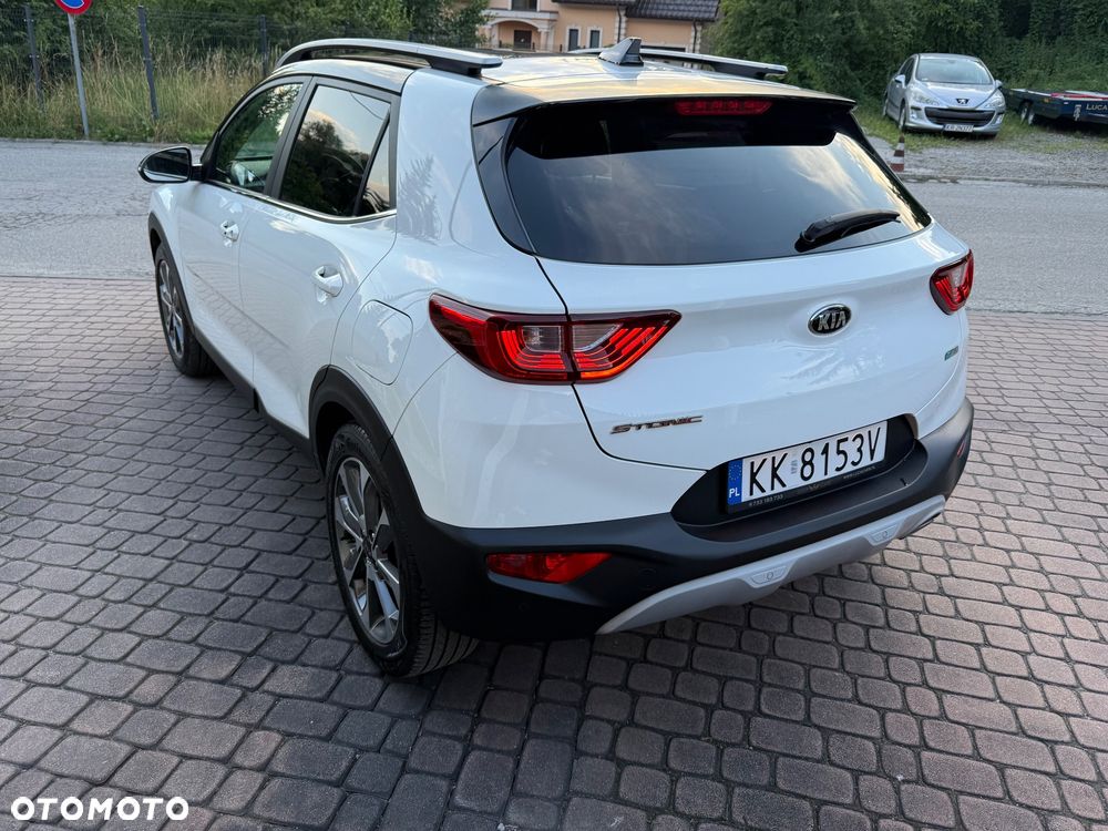 Kia Stonic 1.4 L - 10