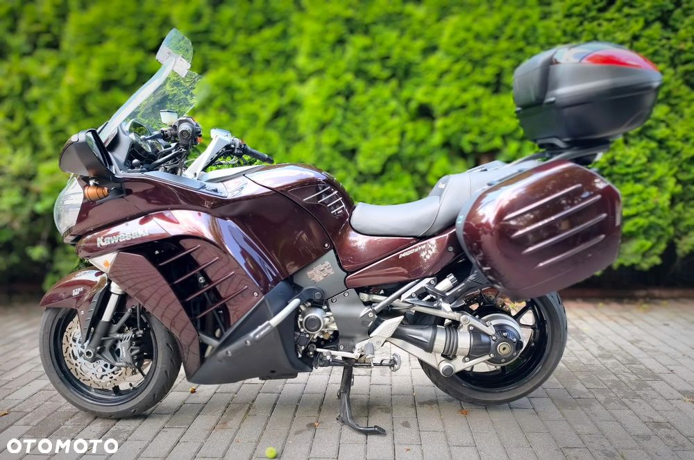 Kawasaki GTR - 1