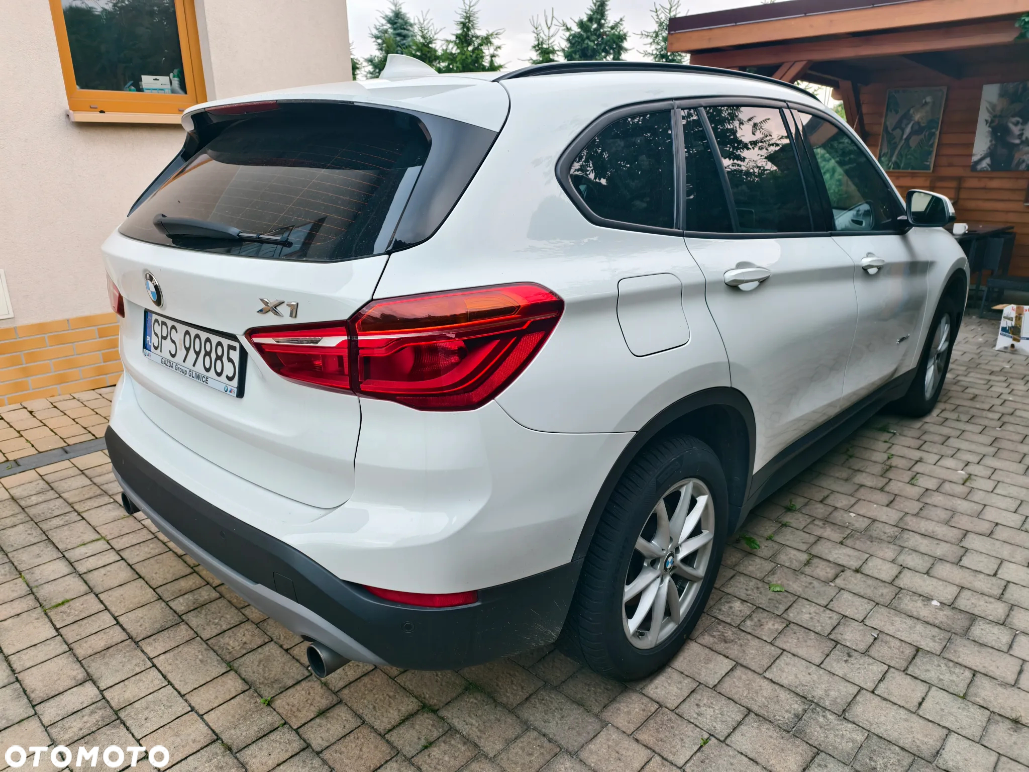 BMW X1 sDrive20i - 6