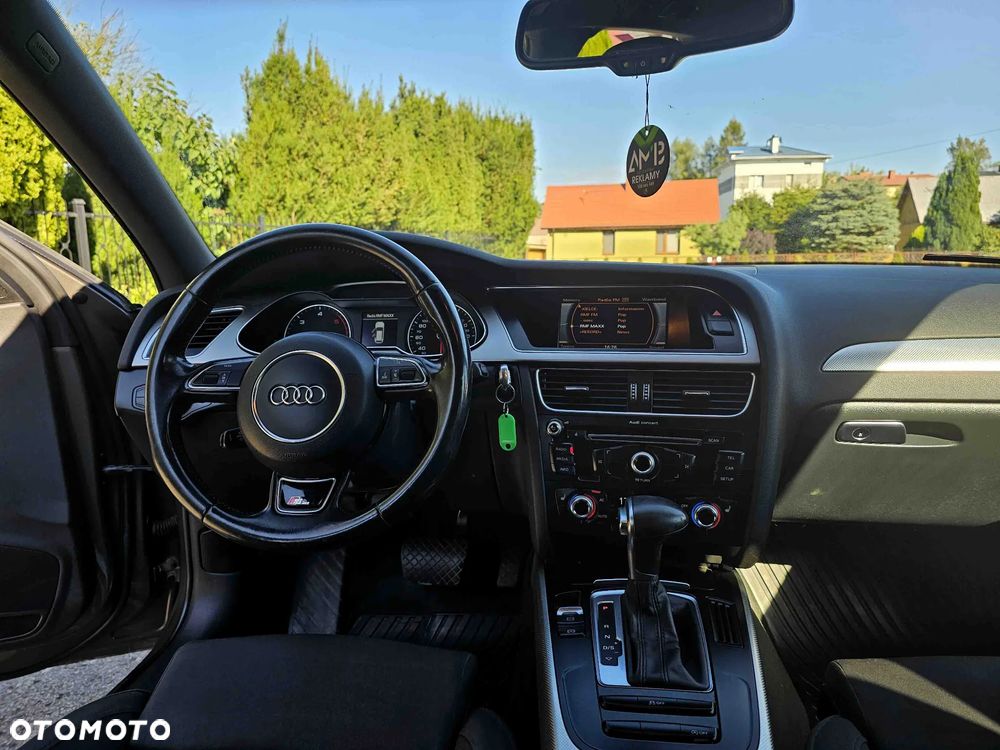 Audi A4 Avant 2.0 TDI DPF quattro S tronic S line Sportpaket - 18