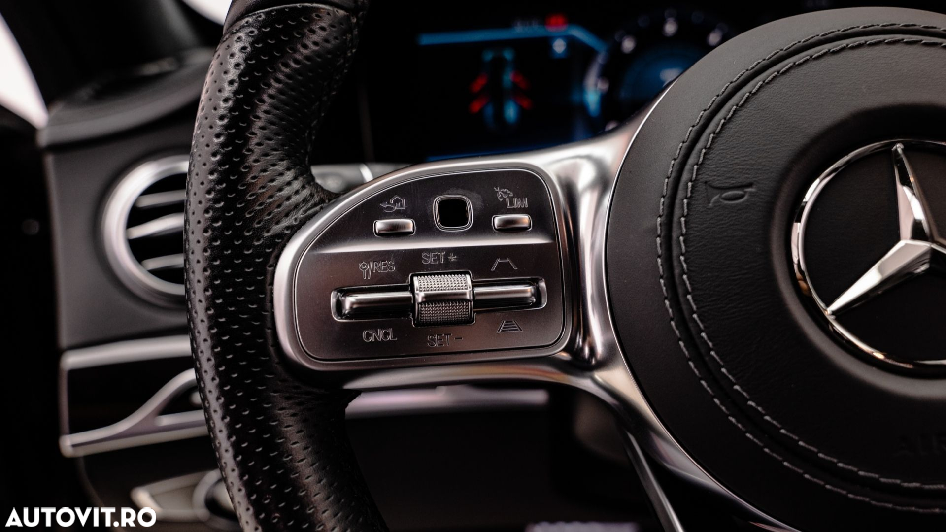 Mercedes-Benz S 400 d 4Matic 9G-TRONIC - 21