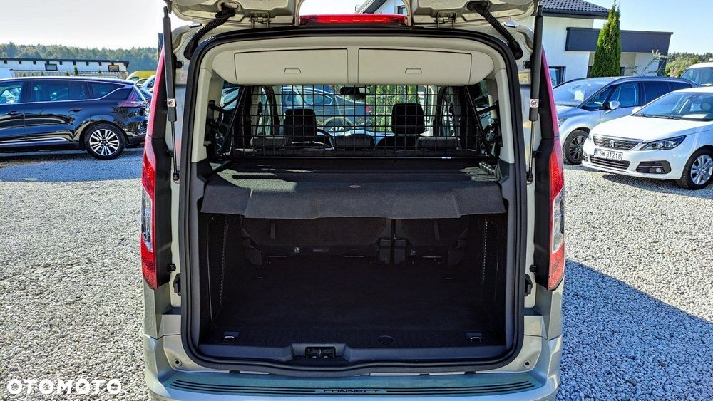 Ford Tourneo Connect - 8