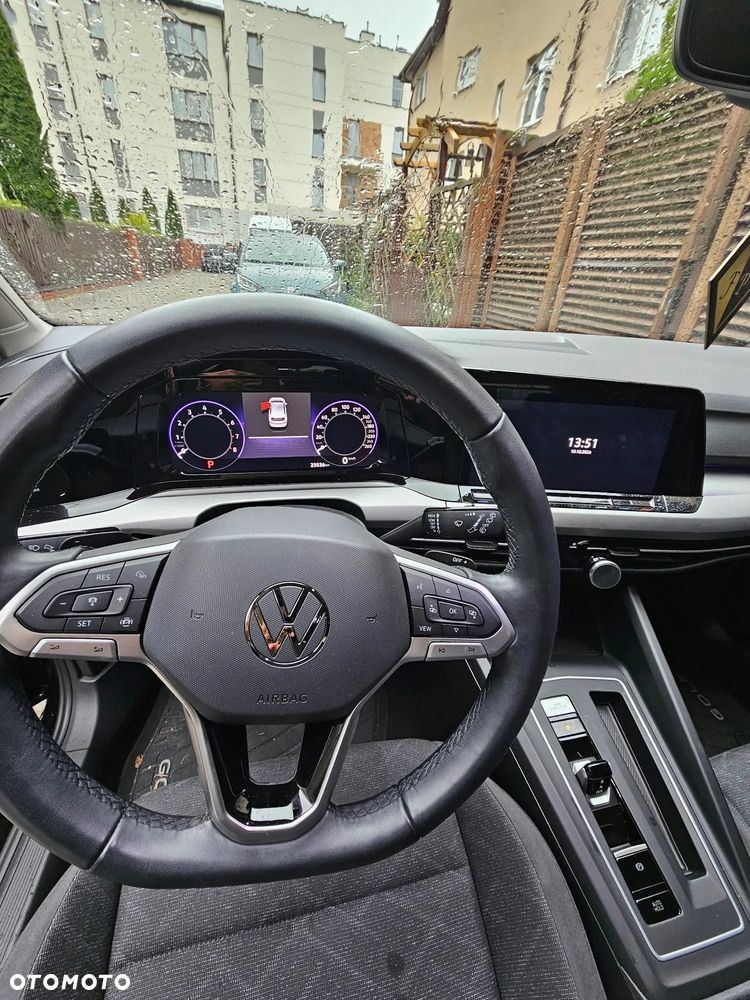 Volkswagen Golf 1.5 eTSI Life DSG - 22