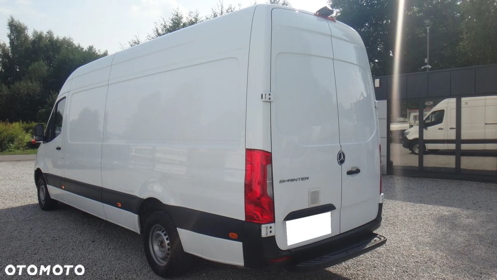 Mercedes-Benz SPRINTER - 6