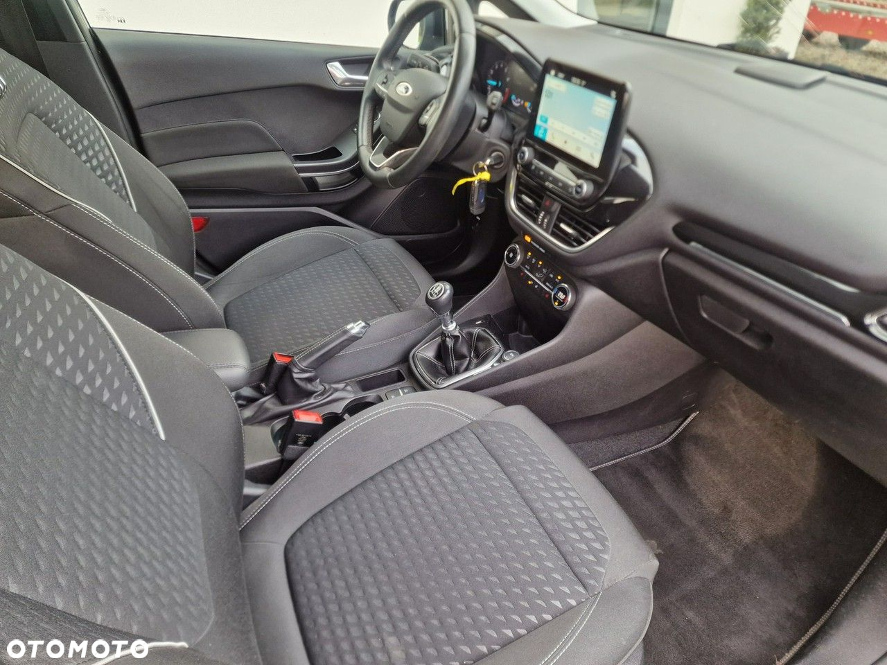 Ford Fiesta - 20