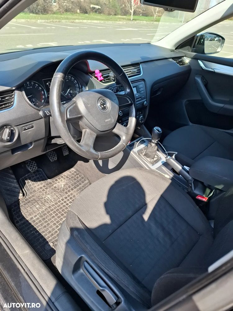Skoda Octavia 1.6 TDI ELEGANCE - 15