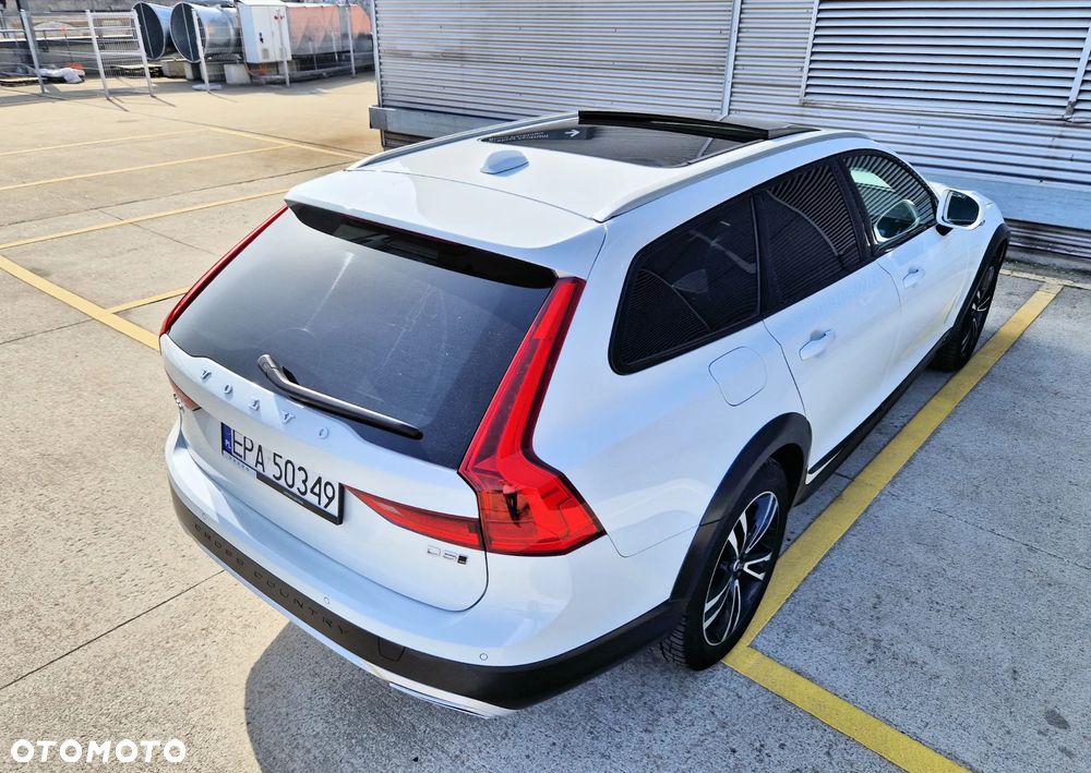 Volvo V90 Cross Country D5 SCR AWD Pro - 16