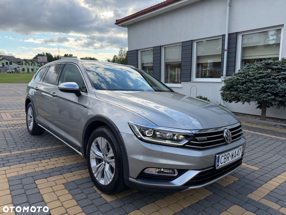 Volkswagen Passat Alltrack 2.0 TDI SCR 4Motion DSG (BMT) - 3