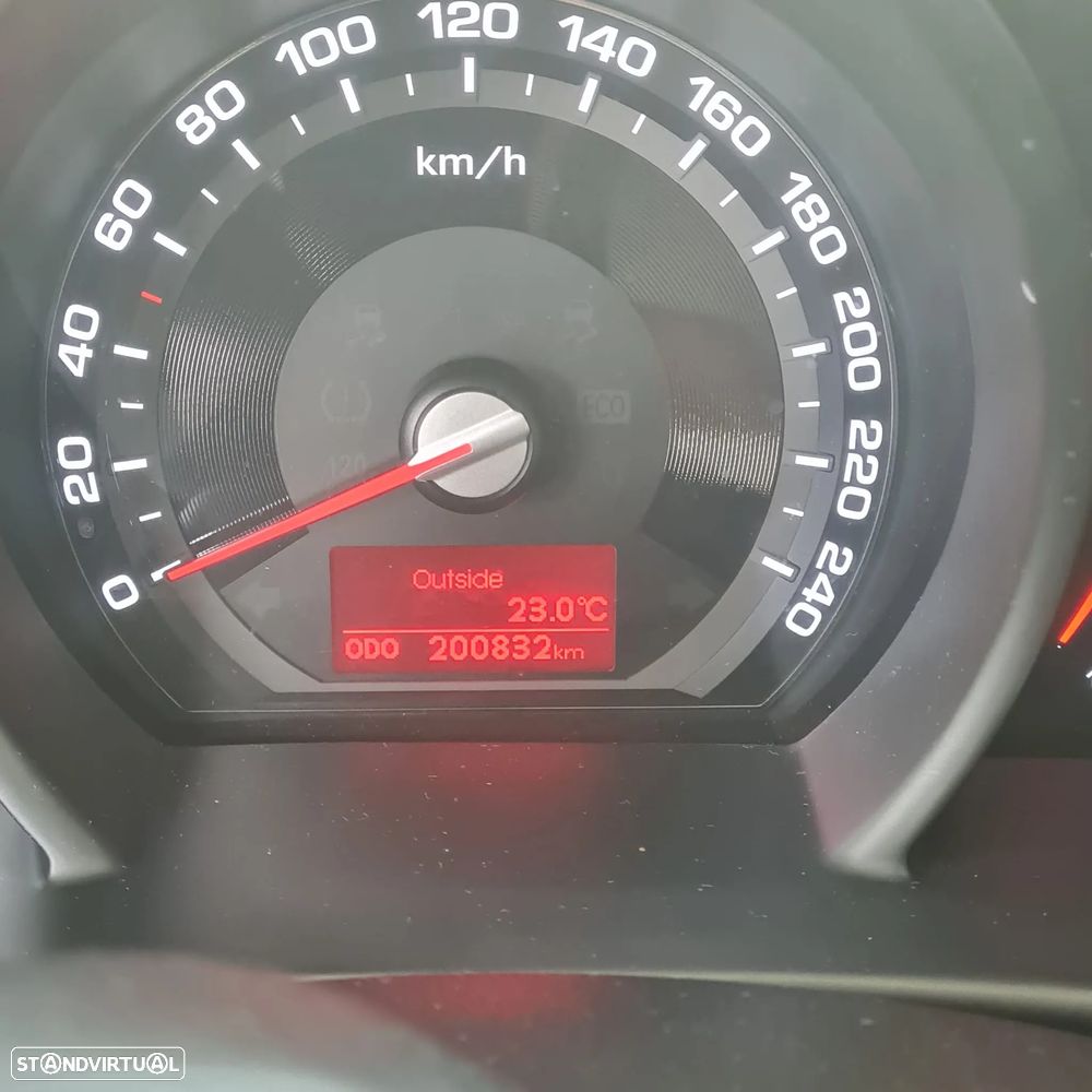 Kia Sportage 1.7 CRDI ISG TX - 5