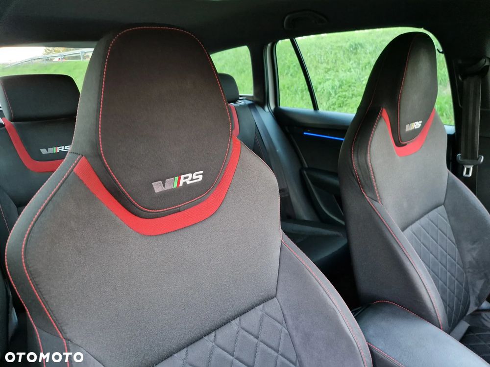 Skoda Octavia 2.0 TDI 4x4 DSG RS - 25